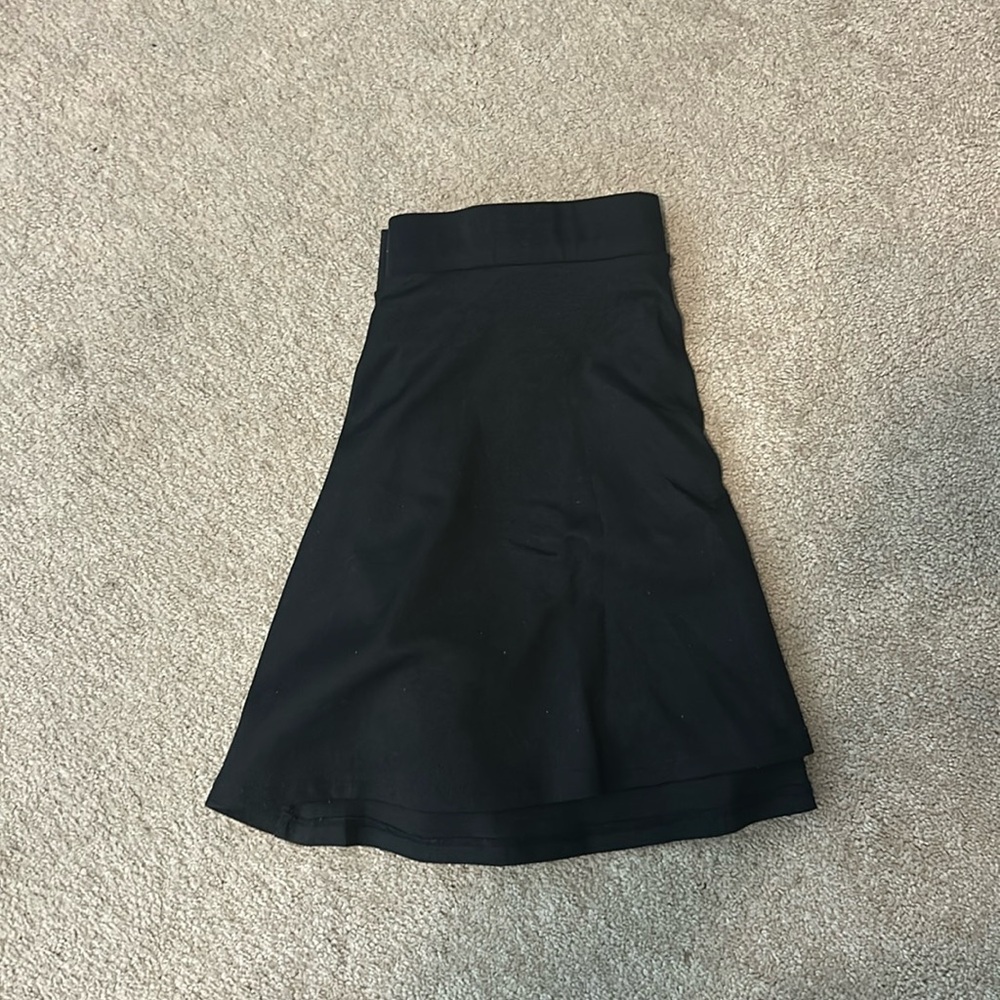 Women’s Black skirt